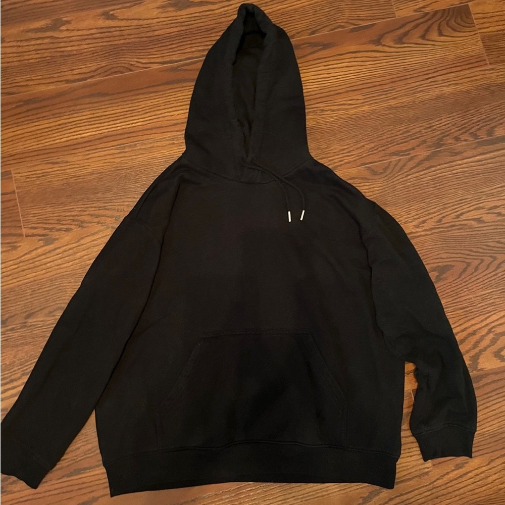 Black H&M sweatsuit - Picture 2 of 5